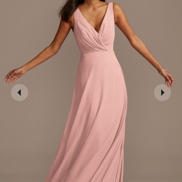 David's Bridal Dresses & Skirts - David’s Bridal v-neck tank full skirt bridesmaid dress